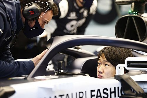 Tsunoda secures Formula 1 graduation with AlphaTauri