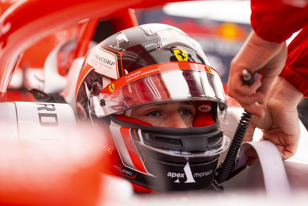 F3 Britain: Leclerc fends off O'Sullivan for feature race win