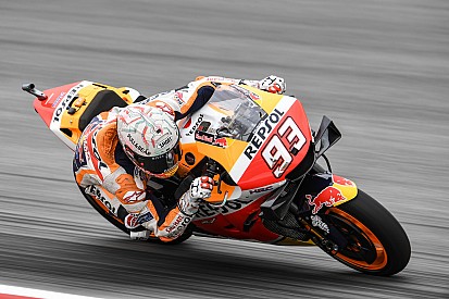 MotoGP FT1 Barcelona: Marquez-Bestzeit, neue Teile bei Lorenzo