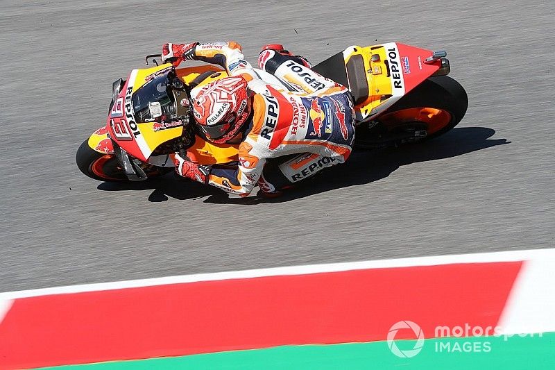 Márquez lidera la primera práctica en Barcelona