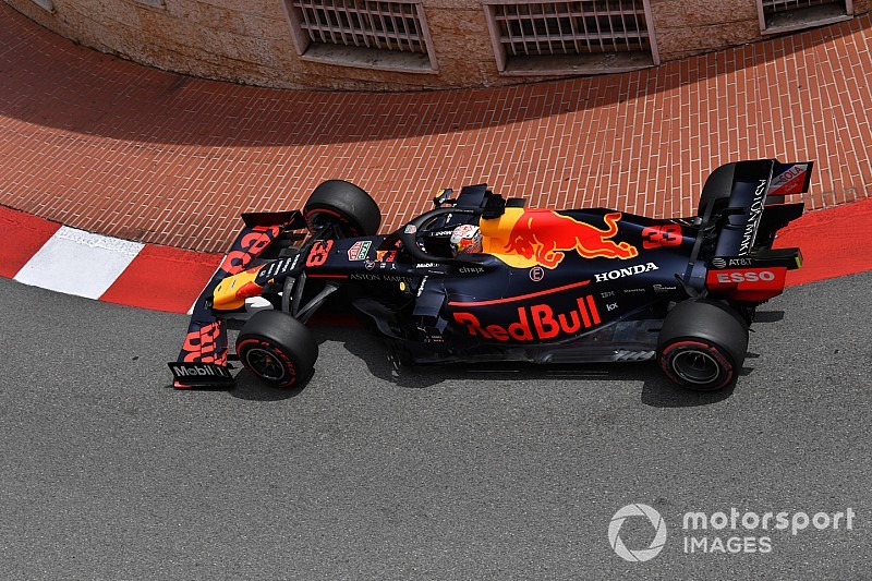 Monaco'da günün pilotu Verstappen oldu!
