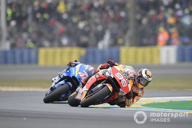 Lorenzo: "Verte en esta situación es muy duro, más de lo que lo fue con Ducati"