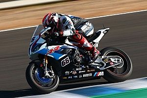 SBK, Donington, Libere 1: Sykes domina, Ducati indietro