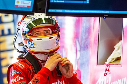 Pukekohe Supercars: Davison tops rain-affected practice