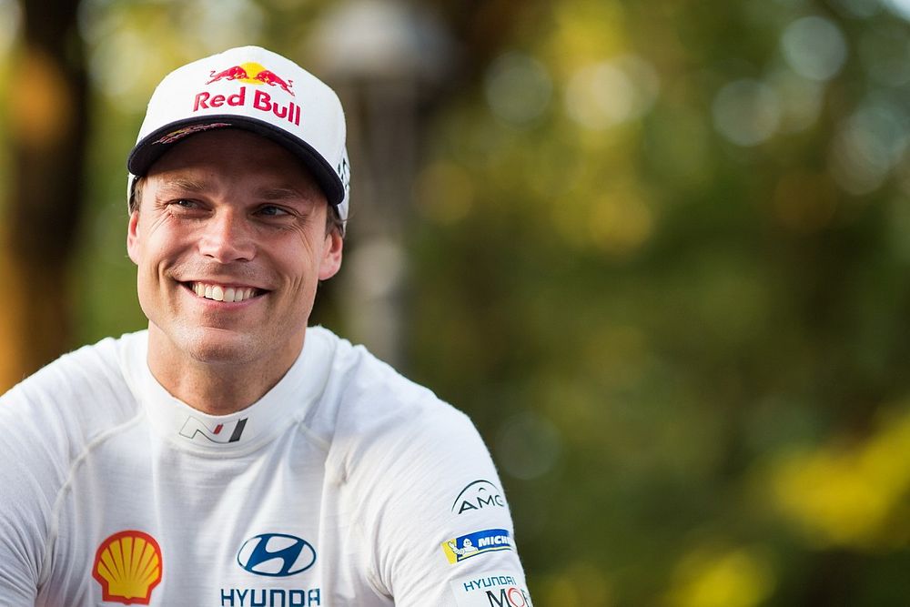 Mikkelsen : Pilote d'essais Pirelli pour mieux revenir en WRC