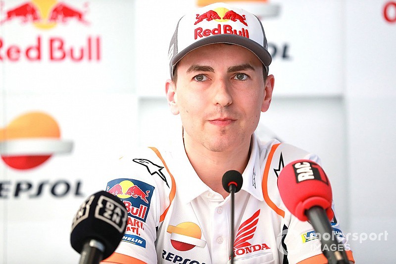 Lorenzo tawarkan diri ke Petronas Yamaha SRT