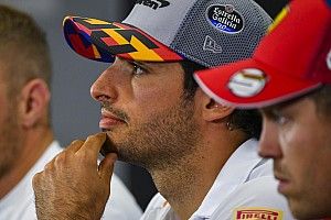 Ferrari confirme Sainz à la place de Vettel