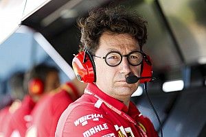 Chefe da Ferrari se diz “decepcionado" com decisão da FIA