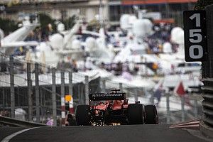 Vettel Monaco utcáin a "lassabb" Ferrarival