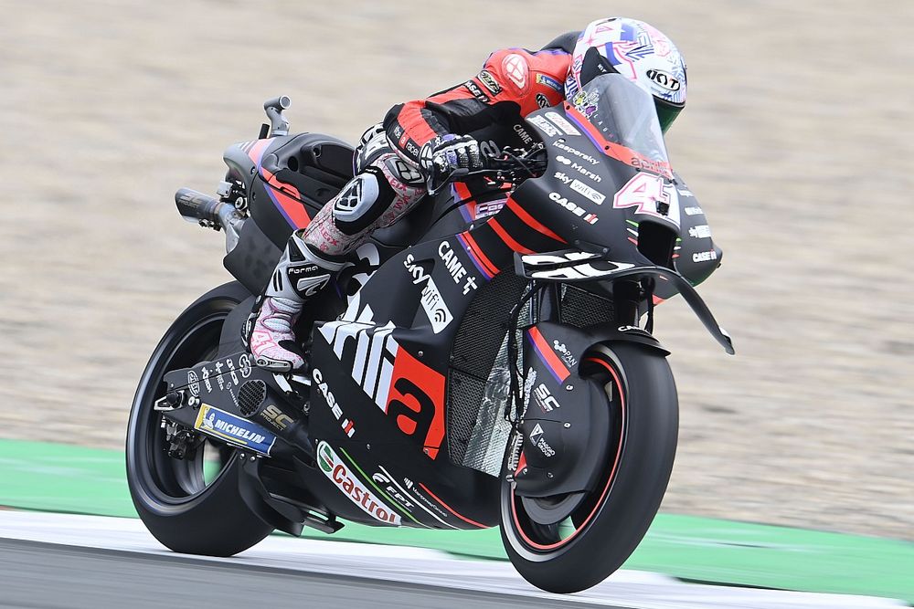 Aleix Espargaro ondanks crash aan kop na derde training TT van Assen