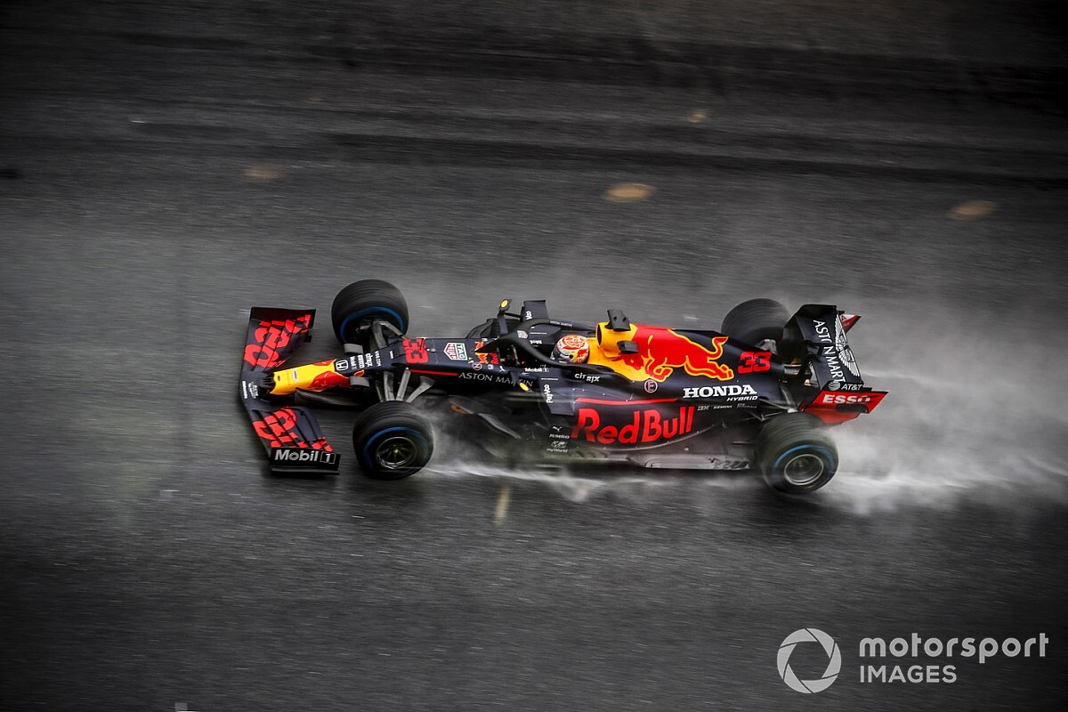 Verstappen: "Anche senza l'errore non avrei fatto la pole"