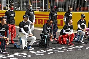 Ralf Schumacher critica ativismo de Hamilton nas pistas: "Esporte e política não devem se misturar"