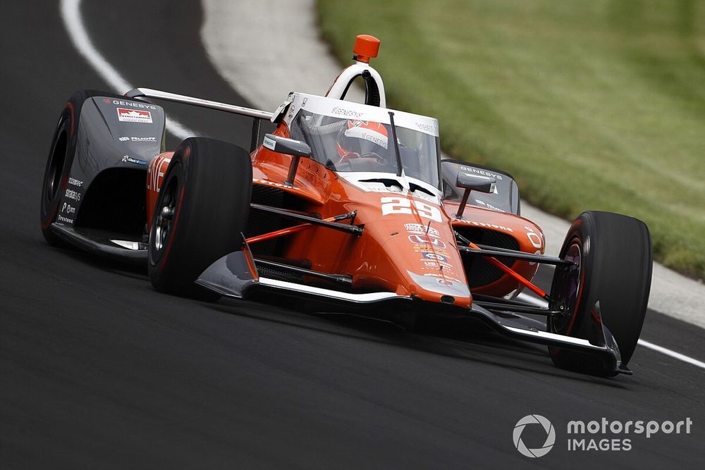 Indy 500, Libere 1: Hinchcliffe al comando, Alonso in Top5