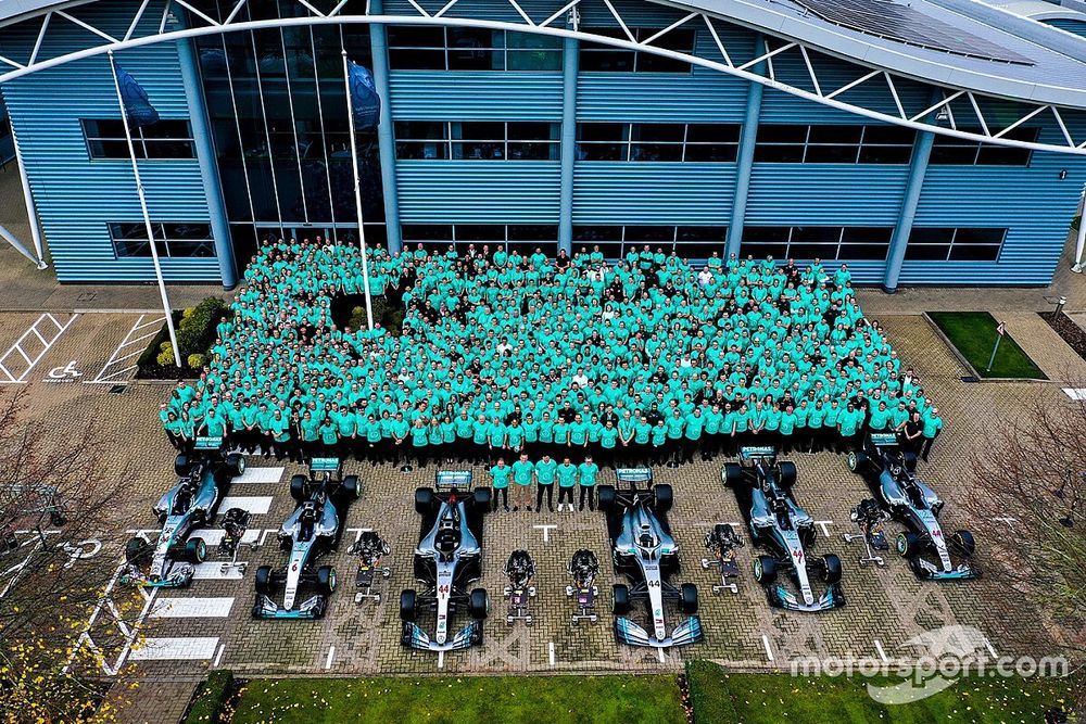 Mercedes bliski pozostania w Formule 1