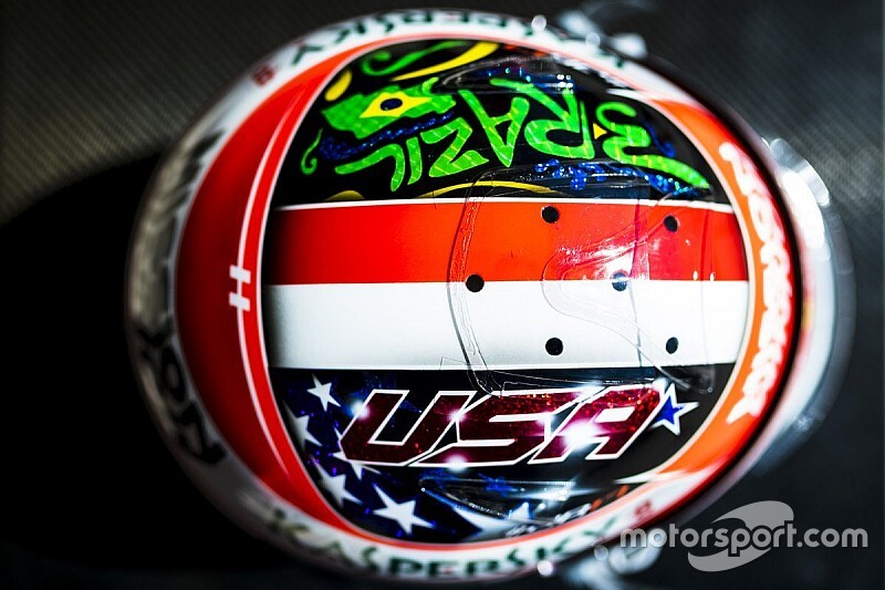 GALERIA: Leclerc faz capacete especial para GPs do Brasil e Estados Unidos