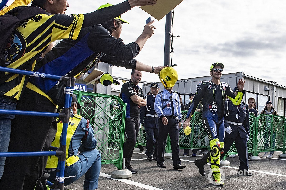 Rossi: "400 grandes premios no pesan si luchas por ganar"