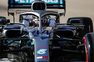 Incident en Q2 : Verstappen et Kvyat taclent Hamilton