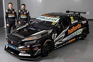 Dynamics extends Shedden deal but still seeks third driver