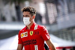 Leclerc: "Sorpreso da come Ferrari stia lavorando per il 2022"