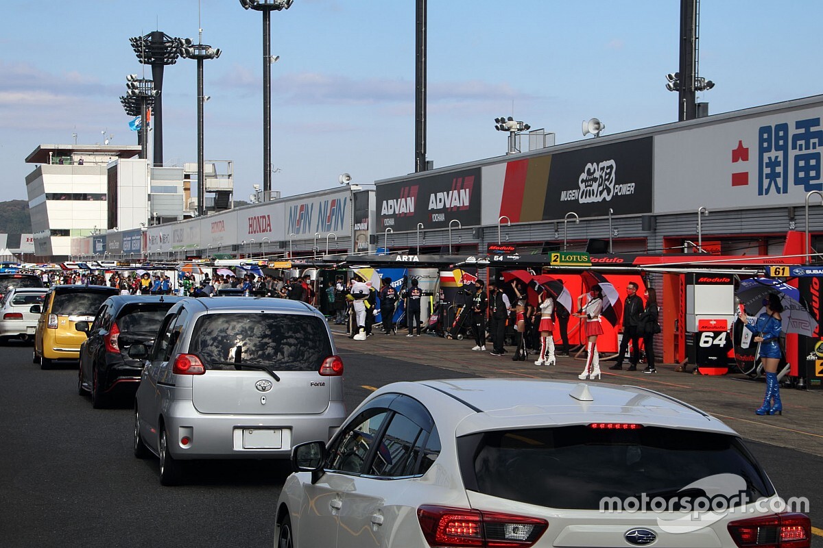 “ウィズ・コロナ”時代の新たな楽しみ方? マイカーでピットスルー、もてぎが新たな試み
