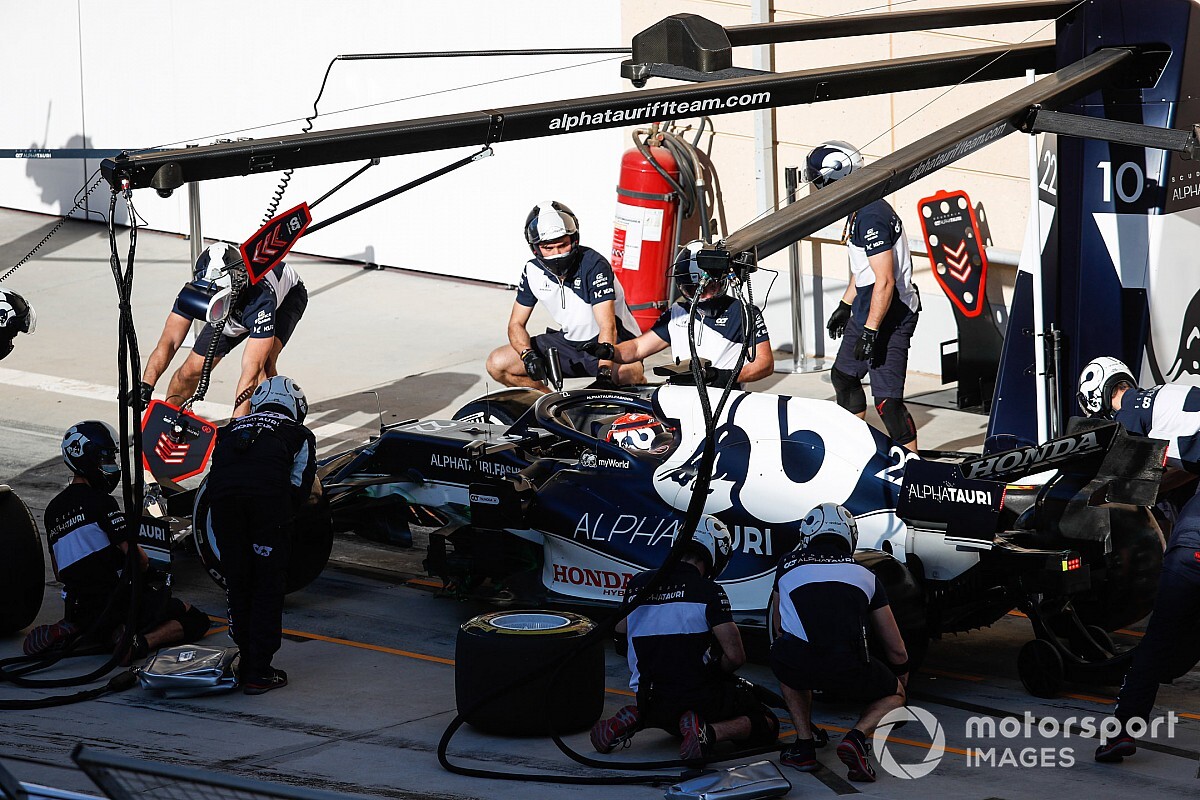 Voltallige crew AlphaTauri in Bahrein ingeënt tegen corona