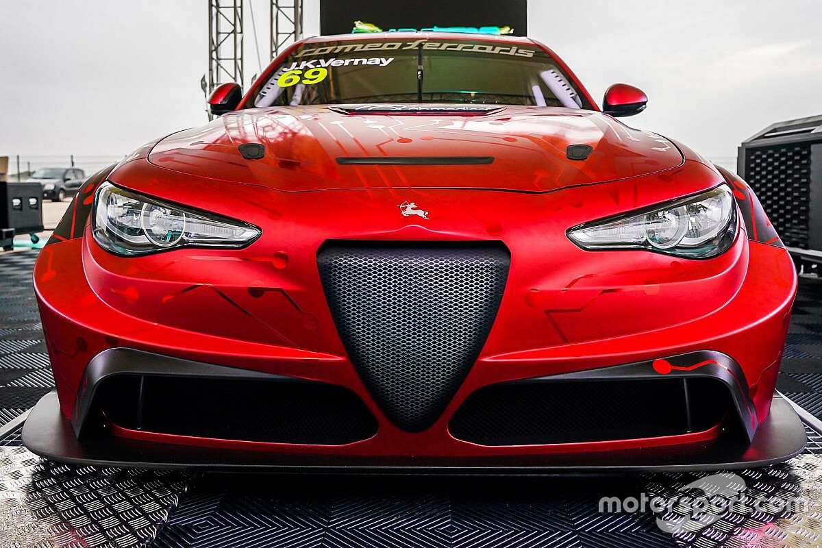 Cerruti: "L'Alfa Giulia ETCR è da folli, ma sarà un successo"