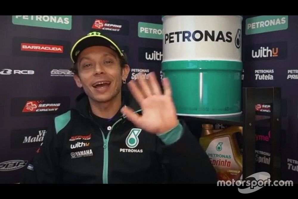 Valentino Rossi augura buon anno con i colori Petronas