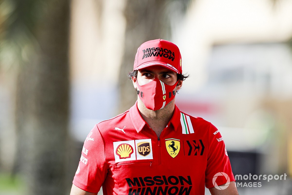Sainz arról, hogy készen áll-e a versenyzésre: „Valószínűleg nem...”