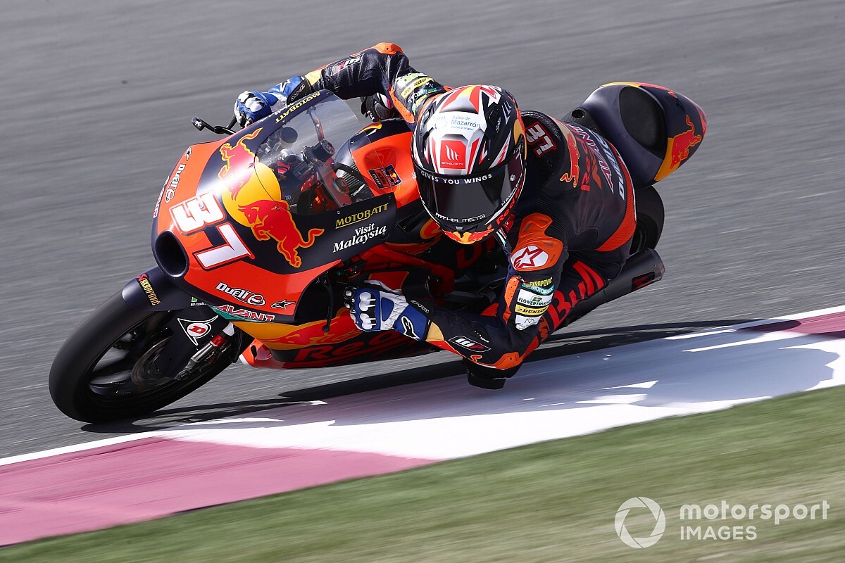 Moto3 Katar 1. antrenman: Acosta lider, Deniz 26. oldu