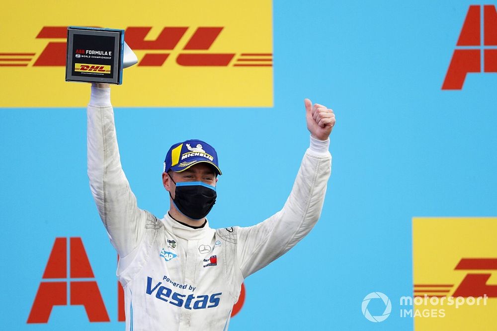 Vandoorne: "Mercedes cresce ogni gara, in FE se la giocano tutti"