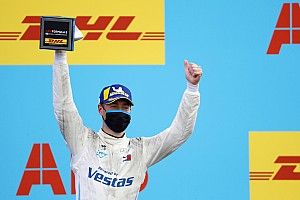 Vandoorne: "Mercedes cresce ogni gara, in FE se la giocano tutti"