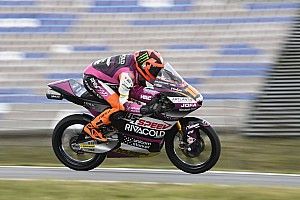 Moto3 - Portugal: pole para Migno con el sancionado Alcoba, 3º 