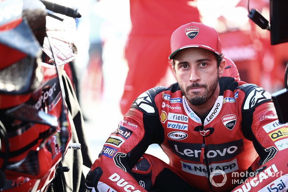 Dovizioso no está dispuesto a ir "a toda costa" a Honda