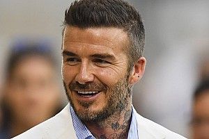 Sorban állnak a hírességek az F1-es Miami Nagydíj előtt – Beckham a lista élén