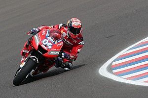 MotoGP: Dovizioso bate Miller por 0s009 e lidera TL2 na Argentina