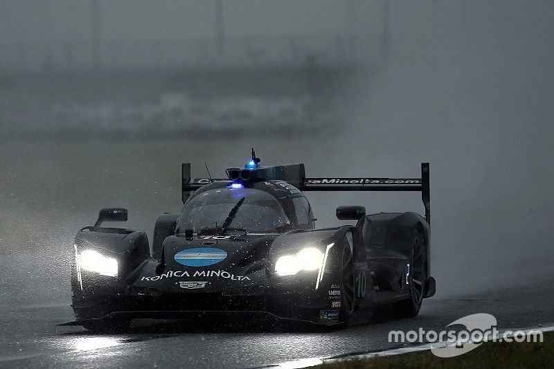 #10 Wayne Taylor Racing Cadillac DPi: Renger Van Der Zande, Jordan Taylor, Fernando Alonso, Kamui Kobayashi