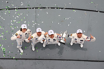 Farfus destaca vitória com “significado especial” em Daytona