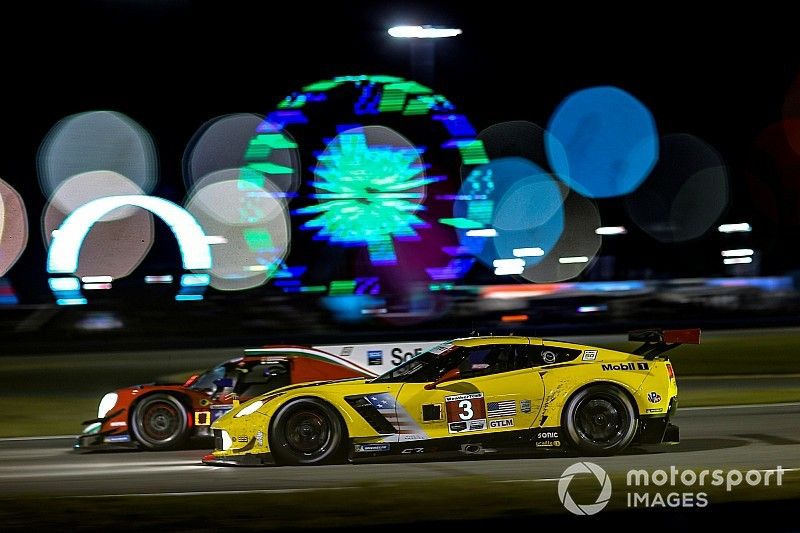 #3 Corvette Racing Corvette C7.R, GTLM: Jan Magnussen, Antonio Garcia, Mike Rockenfeller