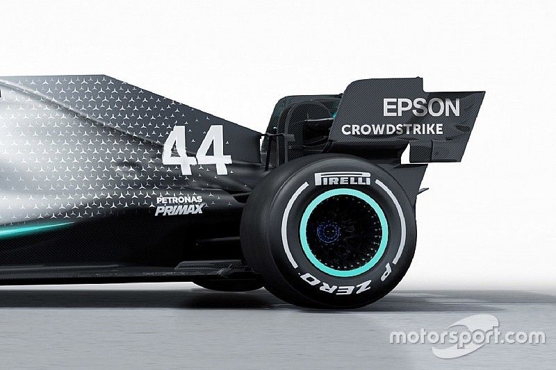 В Mercedes учли прошлогодние проблемы с шинами при разработке W10