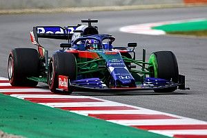 Red Bull рассказала, сколько тратит на Toro Rosso