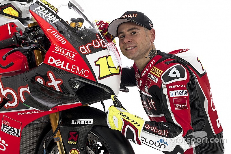 Bautista: "La Ducati V4 ha potenziale, ma è ancora acerba. Manca tanto per sfruttarlo tutto"