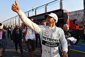 Hamilton presume de una mejor forma física que en 2019