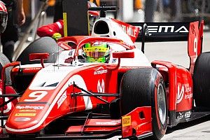 Schumacher a pole-ból indulva 6. lett Bahreinben