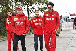 В Ferrari опровергли вызов гонщиков на ковер