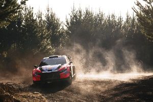 WRC Chile: Fourmaux hereda el liderato tras el abandono de Tänak