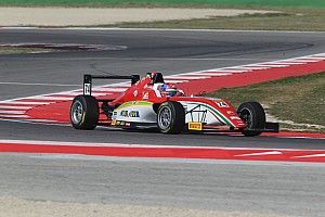 Gracias a un podio, Enzo Fittipaldi mantiene liderato de F4 Italiana