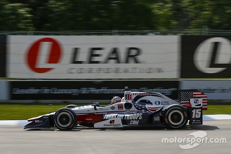 Rahal approfitta della penalità a Castroneves e centra la pole a Detroit