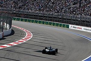 Hamilton todavía no piensa en el campeonato