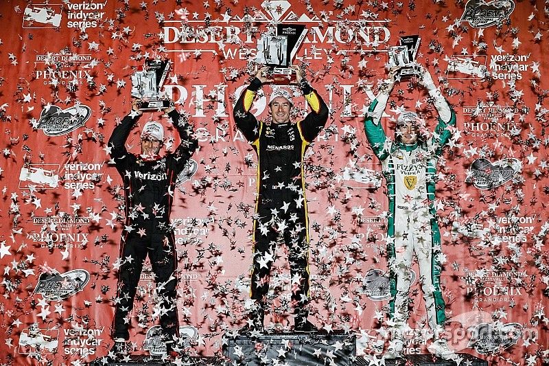 Hildebrand se emociona con su primer top tres en seis años