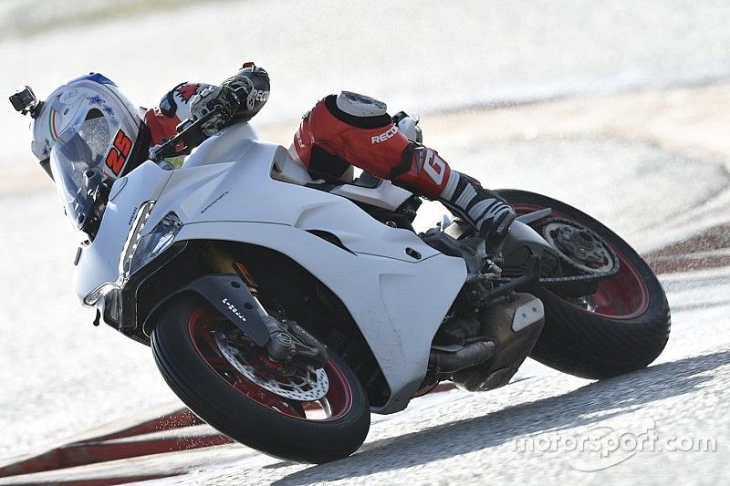 Ducati Supersport 2017 - TEST